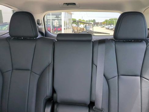 New 2026 Subaru Ascent Limited AWD/4WD image 14