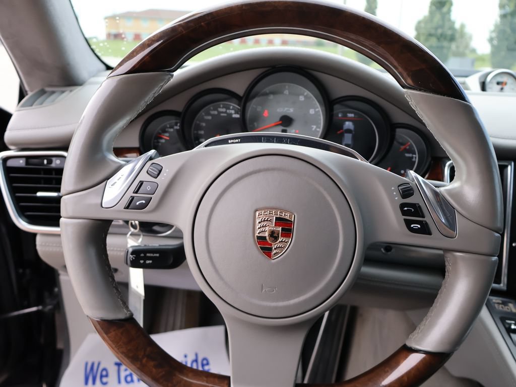 Used 2013 Porsche Panamera GTS AWD/4WD image 29