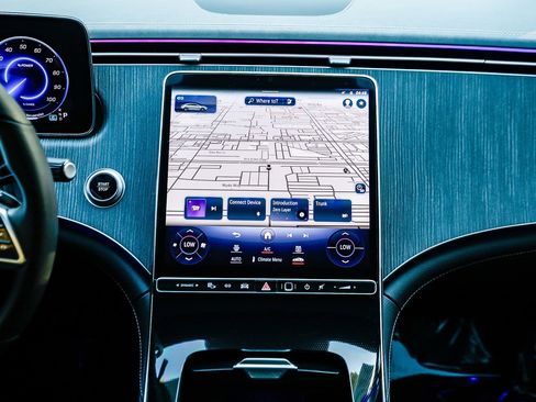 Certified 2023 Mercedes-Benz EQE 350+ Sedan w/ Exclusive Trim Package image 11