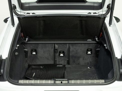 New 2026 Porsche Panamera 4 AWD/4WD image 31