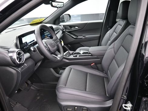 New 2026 Chevrolet Equinox LT w/ Convenience Package II image 12