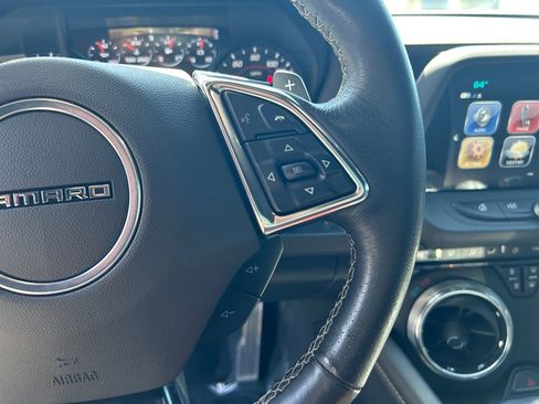 Used 2018 Chevrolet Camaro SS RWD image 17