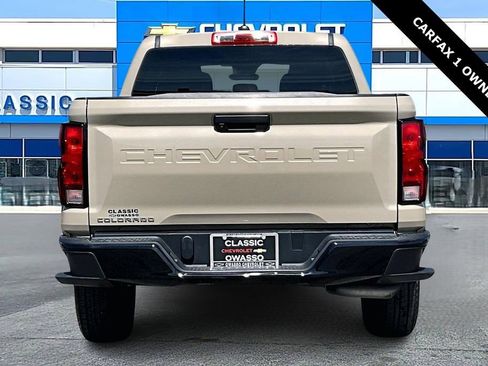 Used 2024 Chevrolet Colorado W/T image 6