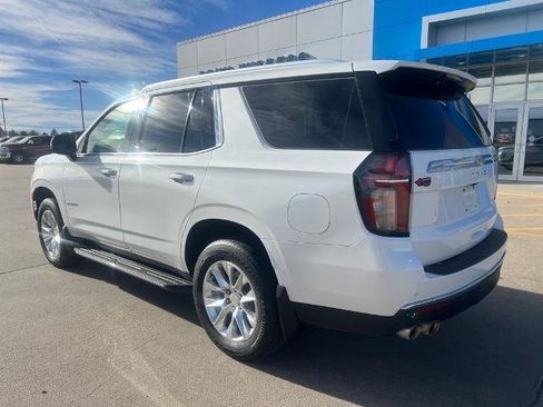 Used 2021 Chevrolet Tahoe Premier AWD/4WD image 5