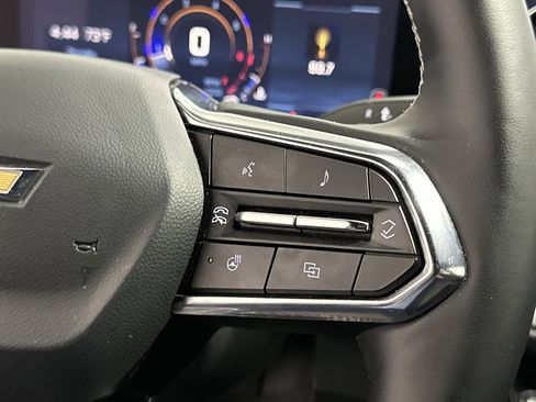 Used 2025 Chevrolet Traverse LT FWD image 29