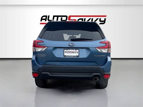 Used 2022 Subaru Forester Limited w/ Popular Package #2 image 6