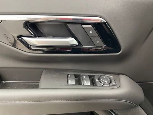 New 2026 Chevrolet Tahoe LS w/ LS Custom Edition AWD/4WD image 10