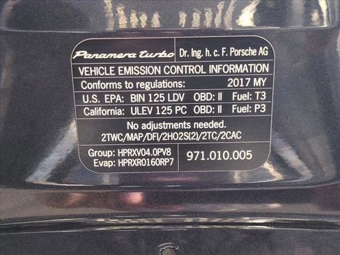 Used 2017 Porsche Panamera Turbo image 21