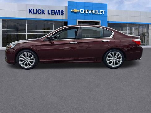 Used 2015 Honda Accord Sport image 4