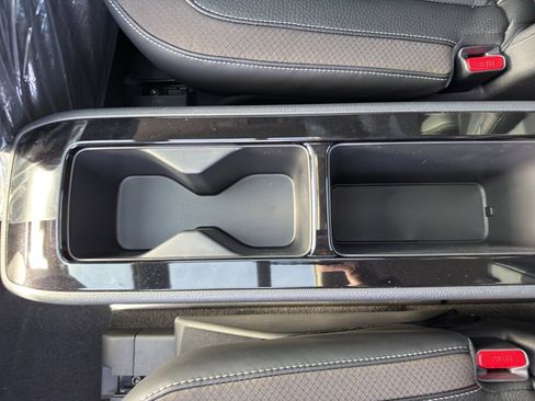 New 2026 Nissan Pathfinder SL image 28