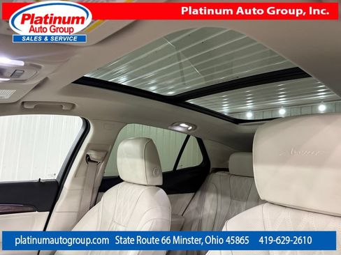 Used 2023 Buick Envision Avenir AWD/4WD image 14