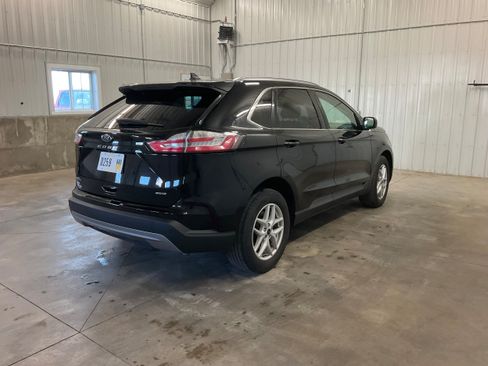 Used 2023 Ford Edge SEL w/ Convenience Package AWD/4WD image 5
