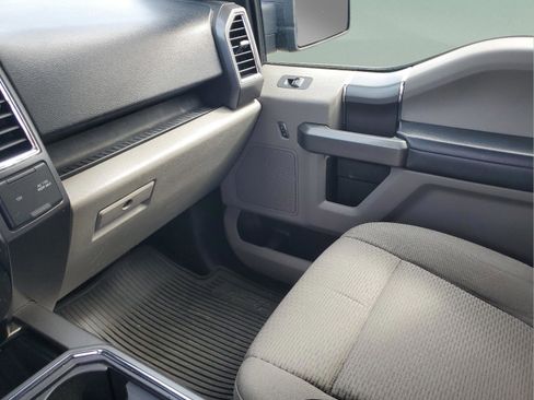 Used 2016 Ford F150 XLT w/ Equipment Group 302A Luxury image 23