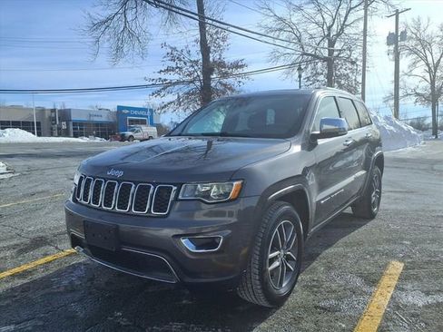 Certified 2018 Jeep Grand Cherokee Limited image 3