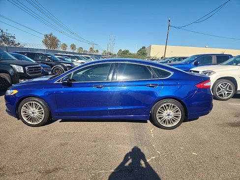 Used 2016 Ford Fusion SE w/ Equipment Group 202A FWD image 10