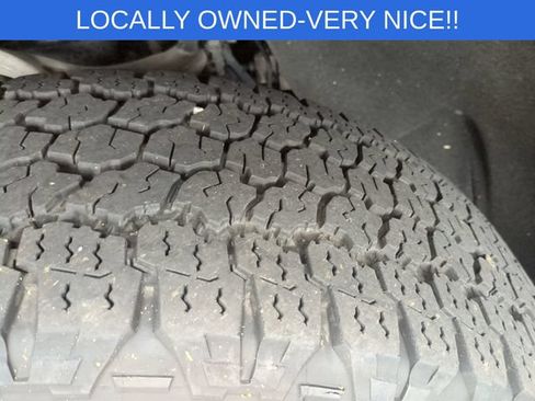 Used 2021 Chevrolet Silverado 1500 LT AWD/4WD image 11