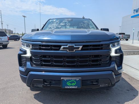 Certified 2022 Chevrolet Silverado 1500 RST w/ Convenience Package II AWD/4WD image 4