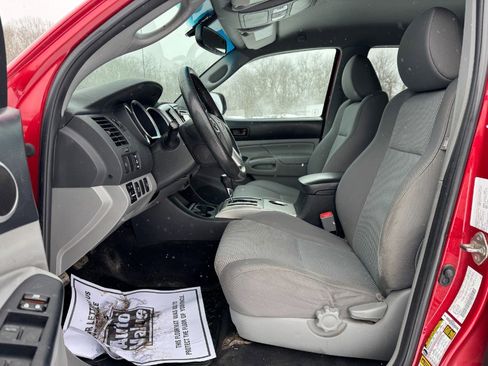 Used 2015 Toyota Tacoma 4x4 Double Cab image 15