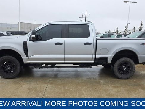 Used 2024 Ford F250 XL w/ STX Appearance Package image 2