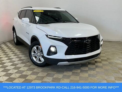 Certified 2021 Chevrolet Blazer LT AWD/4WD image 3