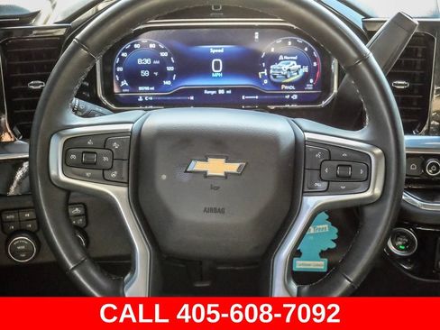 Used 2025 Chevrolet Silverado 3500 LTZ w/ LTZ Convenience Package AWD/4WD image 30