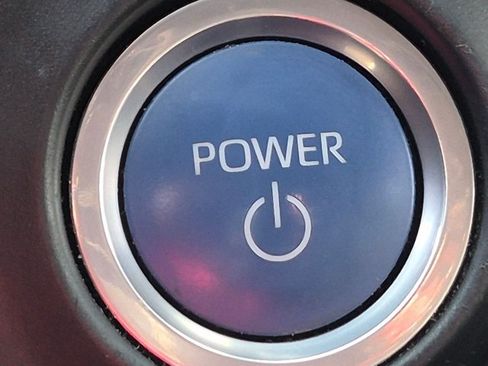 Used 2021 Toyota Sienna XLE FWD image 11