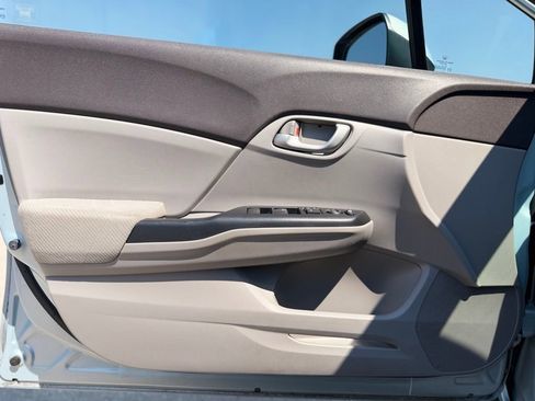 Used 2012 Honda Civic LX image 13