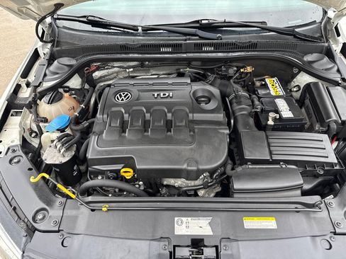 Used 2015 Volkswagen Jetta TDI S w/ Welcome Package FWD image 18