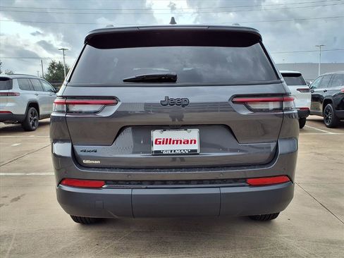 New 2025 Jeep Grand Cherokee L Altitude AWD/4WD image 18
