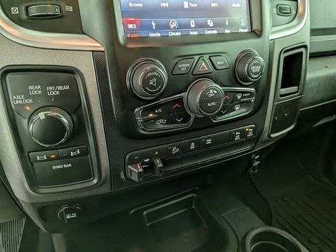 Used 2018 RAM 2500 Power Wagon w/ Luxury Group image 25