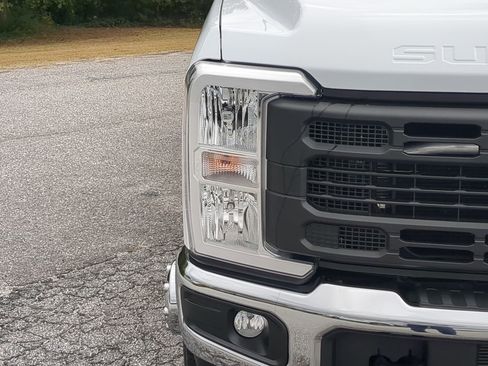 Certified 2024 Ford F350 XL w/ XL Driver Assist Package image 8