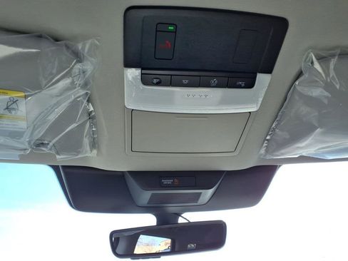 New 2026 Nissan Pathfinder SL image 24