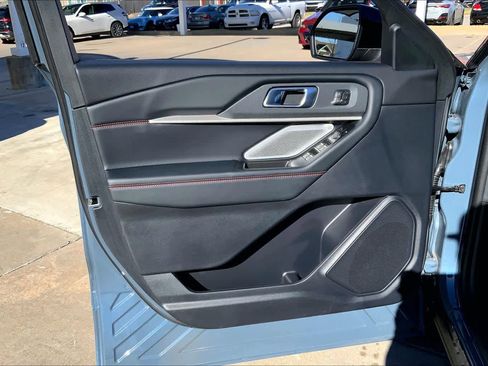 Used 2025 Ford Explorer ST w/ Sun And Sound Package image 20