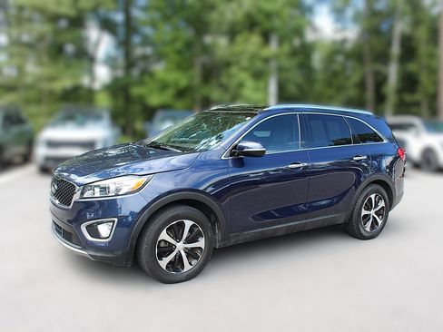 Used 2018 Kia Sorento EX w/ EX Advanced Touring Package FWD image 4