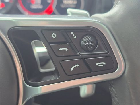 Used 2022 Porsche Cayenne E-Hybrid image 76