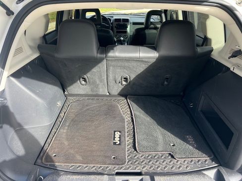 Used 2007 Jeep Compass Limited w/ Driver Convenience Group image 24