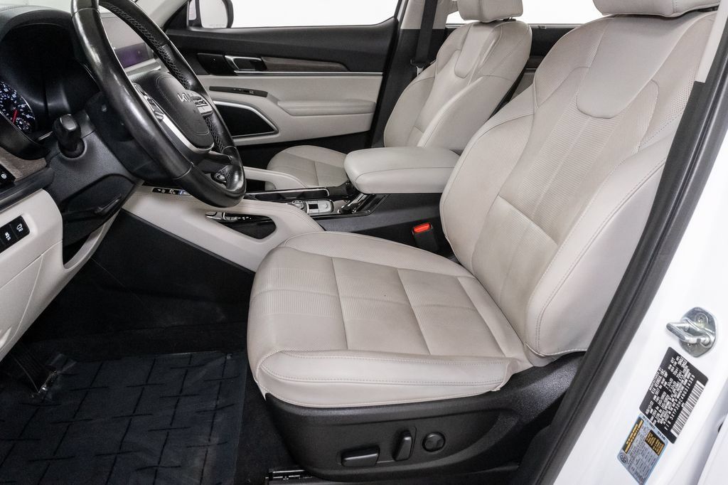 Used 2022 Kia Telluride EX w/ EX Premium Package AWD/4WD image 13