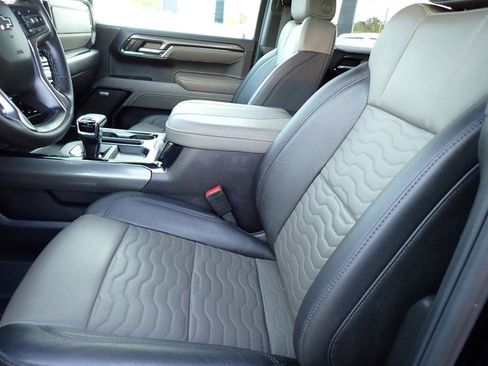 Certified 2024 Chevrolet Silverado 1500 ZR2 w/ Technology Package image 13