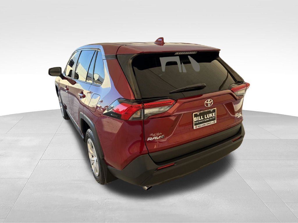 Used 2025 Toyota RAV4 LE AWD/4WD image 9