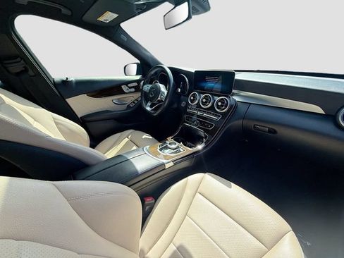 Used 2019 Mercedes-Benz C 300 Sedan image 28