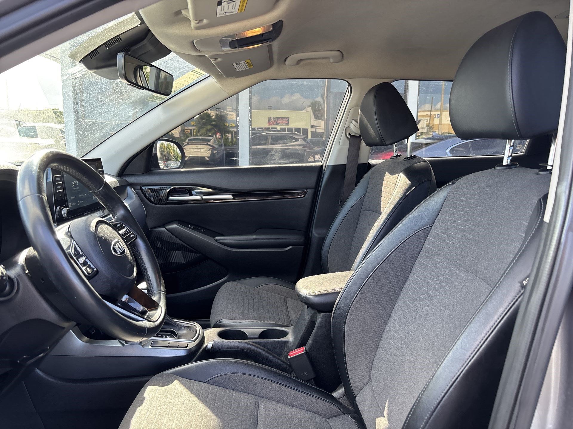 Used 2021 Kia Seltos S FWD image 13