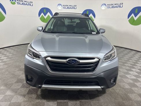 Used 2022 Subaru Outback Limited XT image 2