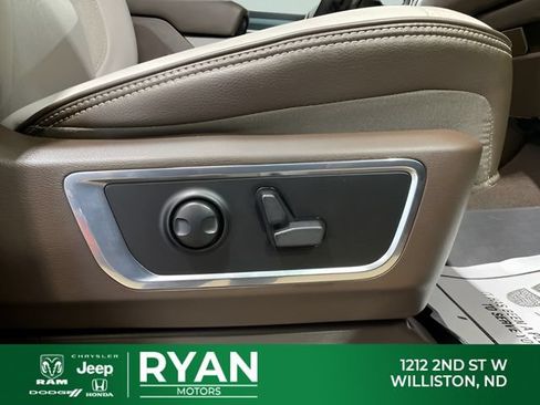 Used 2025 RAM 1500 Laramie w/ Bed Utility Group AWD/4WD image 36