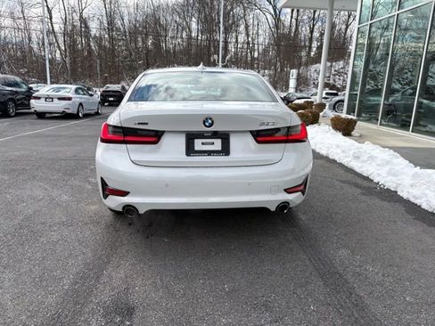 Used 2022 BMW 330i xDrive Sedan w/ Convenience Package image 8