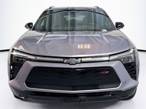 Used 2025 Chevrolet Blazer EV RS image 2