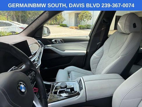 Certified 2024 BMW X5 xDrive40i w/ Premium Package AWD/4WD image 19