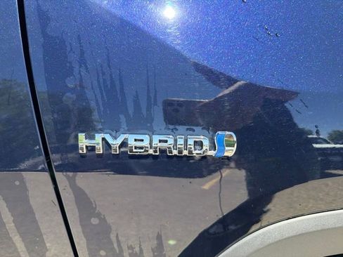 Used 2021 Toyota RAV4 Limited AWD/4WD image 12
