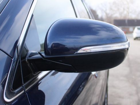 Used 2016 Kia Sorento LX image 7