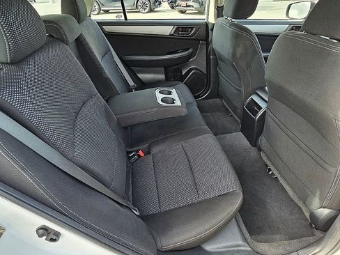 Used 2019 Subaru Outback 2.5i image 19