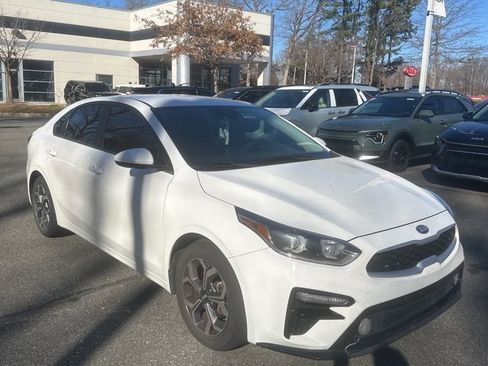 Used 2019 Kia Forte LXS image 6